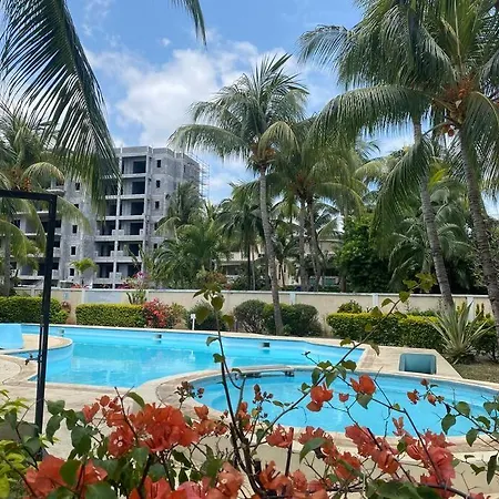 Stunning 2Br Apartment - Near Flic En Flac Beach! Esterno foto