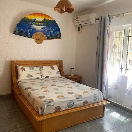 Stunning 2Br Apartment - Near Flic En Flac Beach! Esterno foto